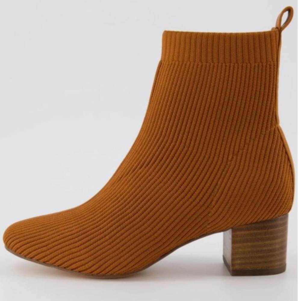 Joie Neely Knit Sock Boots Women's 8 Ribbed Knit Orange Brown Slip On Round Toe
